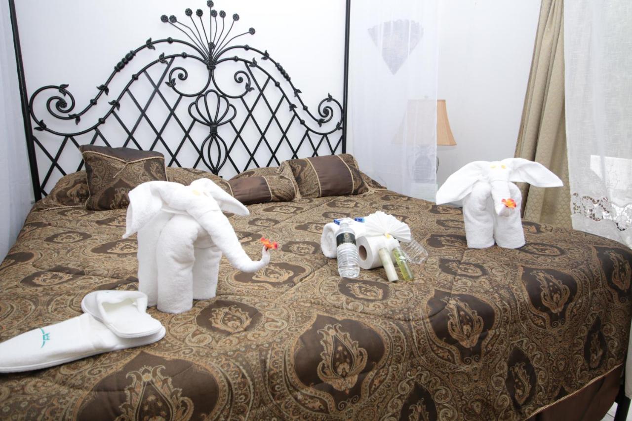 Hotel Palacio Canton Valladolid  Kültér fotó