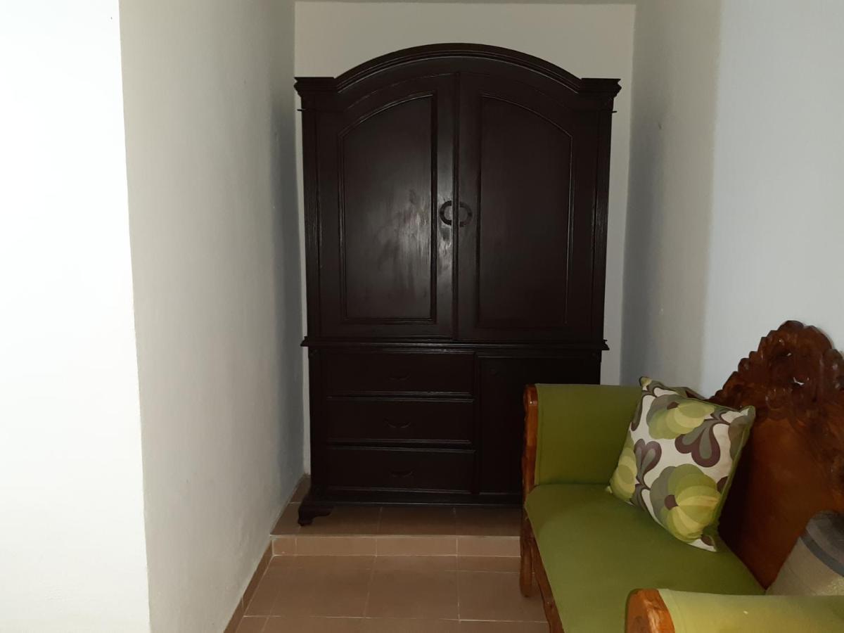 Hotel Palacio Canton Valladolid  Kültér fotó